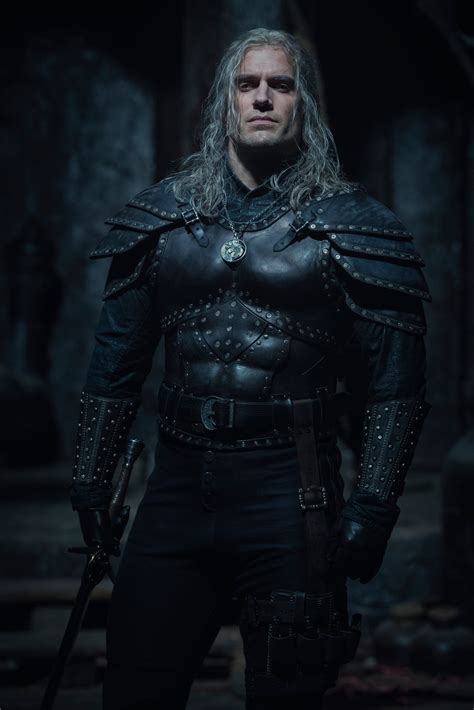 henry cavill pants|Listen: ‘The Witcher’ Star Henry Cavill Talks Leather。